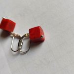 Koralky náušnice / červený koral 8x8mm