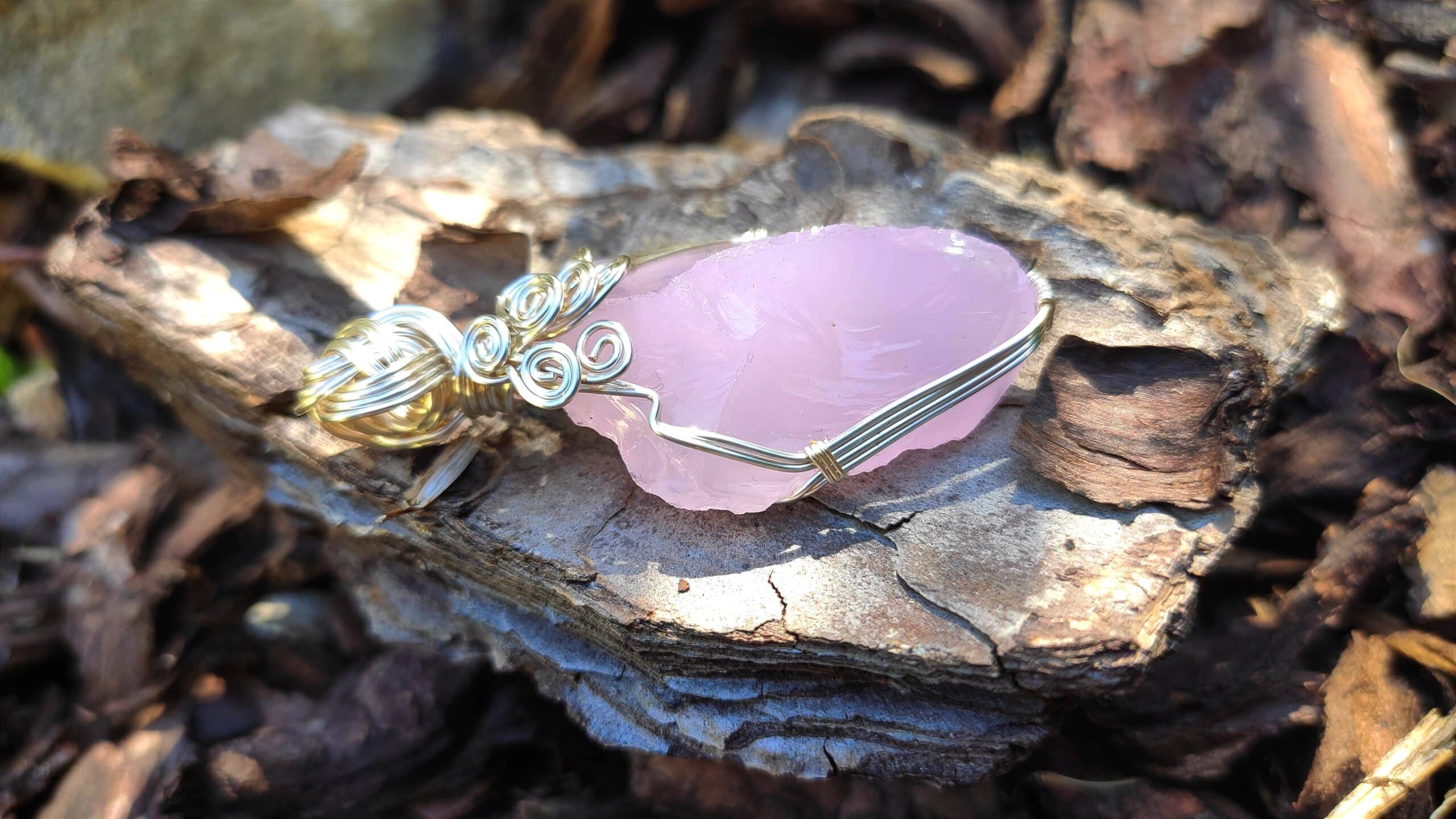 1688913080609 Amulet Andara - MP15 .. 3,5x2,5cm - Image 1