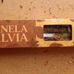 Vonné tyčinky AROMANZA ORGANICO Canela Salvia Blanca - Škorica Biela Šalvia - "Vľúdnosť"